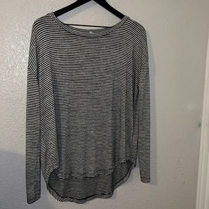 GAP long sleeved shirt